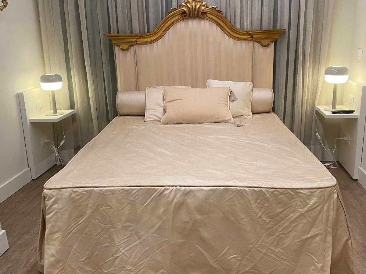 Piccolo Borgo Antico Apartment